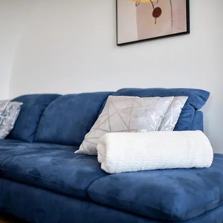 Crowonder Berin Deluxe Penthouse With Rooftop Terrace And Jacuzzi Appartamento Zara