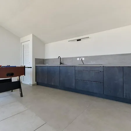 Appartamento Crowonder Berin Deluxe Penthouse With Rooftop Terrace And Jacuzzi *